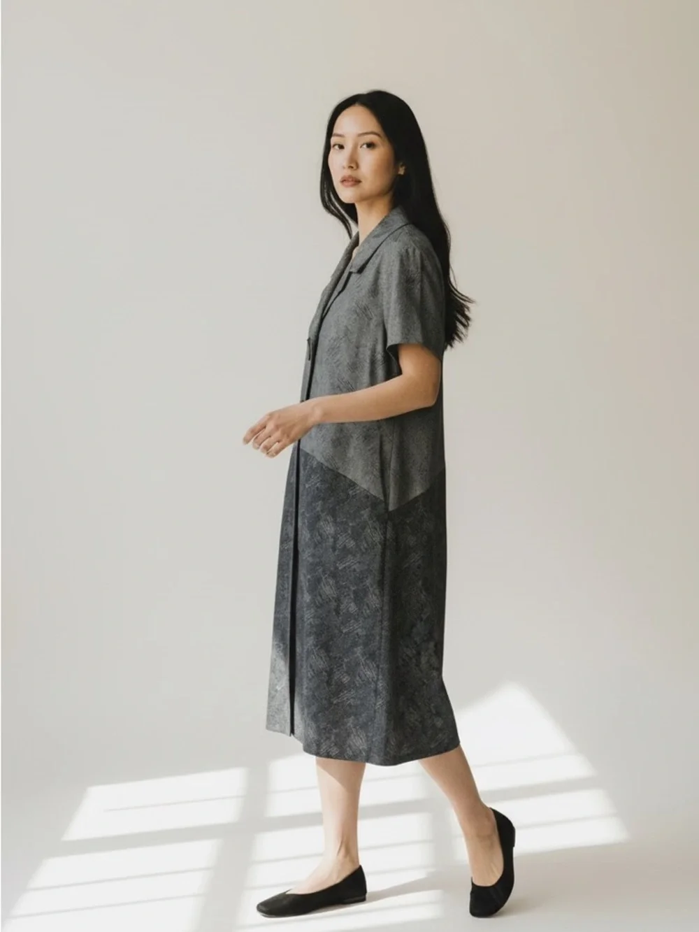 SUN KIM Short-Sleeve Gray/Black Two-Tone Shift Dress with 2 Pockets Women’s XS - Picture 2 of 6